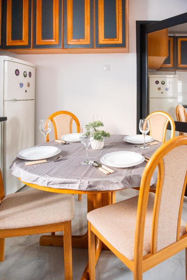 Promenada Old Town Apartman Bukarest Kültér fotó