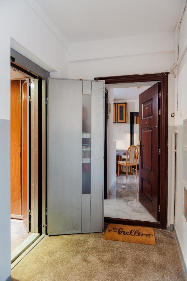 Promenada Old Town Apartman Bukarest Kültér fotó