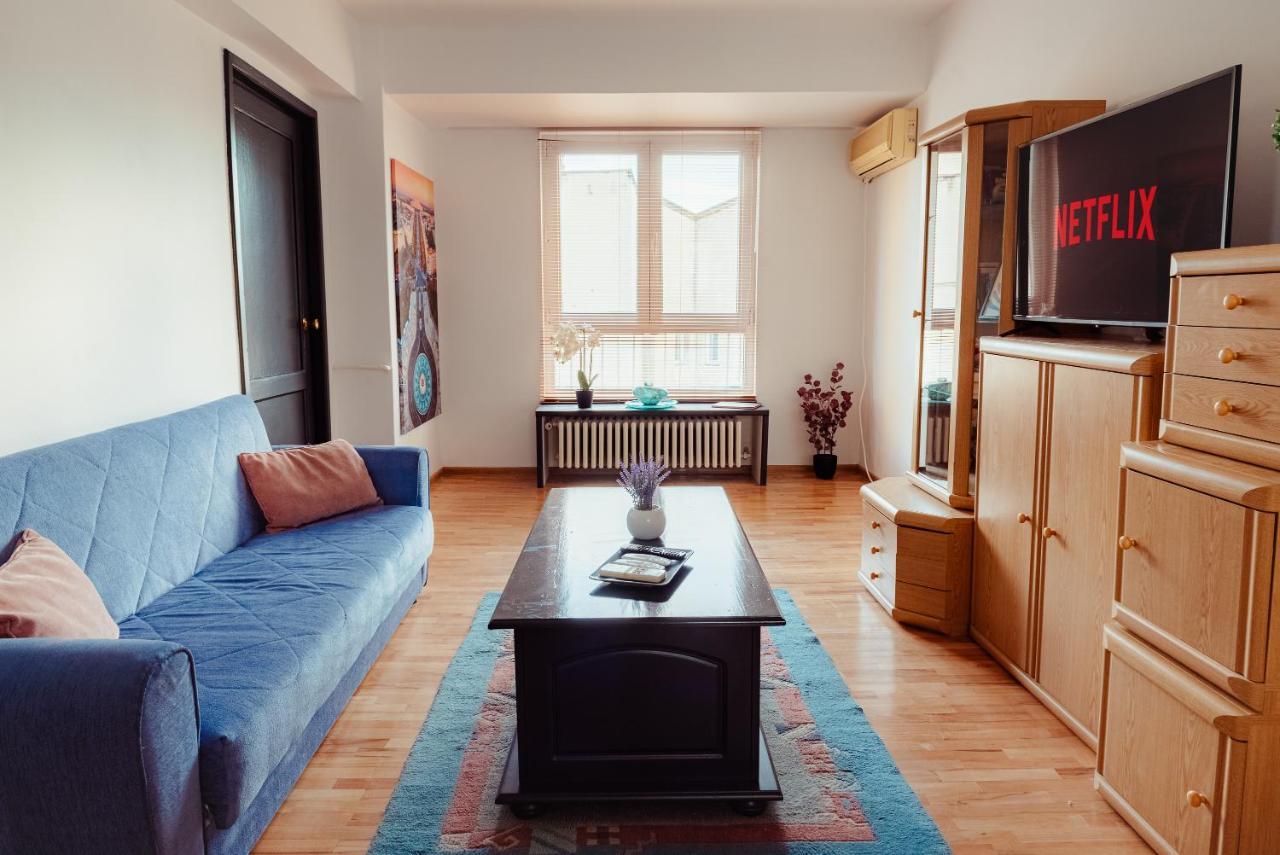 Promenada Old Town Apartman Bukarest Kültér fotó