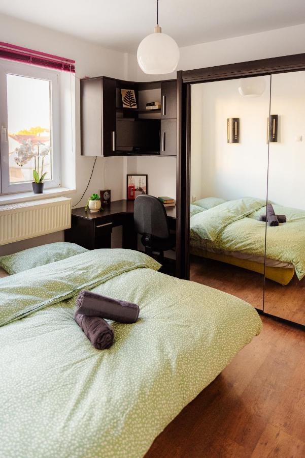Promenada Old Town Apartman Bukarest Kültér fotó