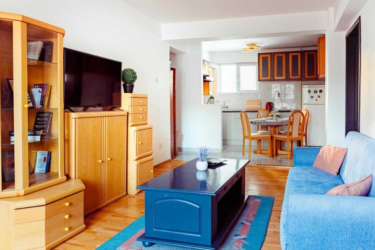 Promenada Old Town Apartman Bukarest Kültér fotó