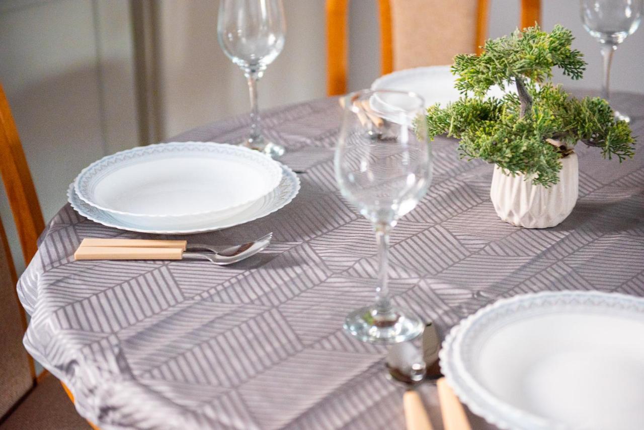 Promenada Old Town Apartman Bukarest Kültér fotó